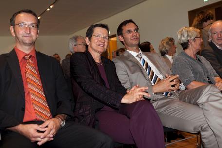 Bild: LR Greti Schmid und LSth Markus Wallner bei der Eröffnung des Sozialzentrums "IAP an der Lutz"