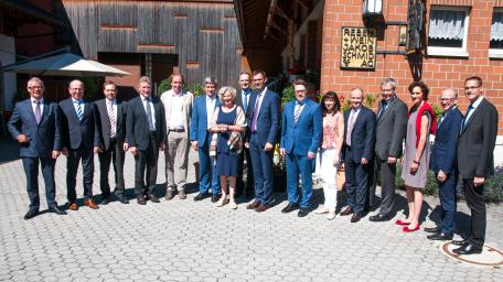 Bild: Regierungen von Vorarlberg und St.Gallen trafen sich zum Arbeitsgespräch