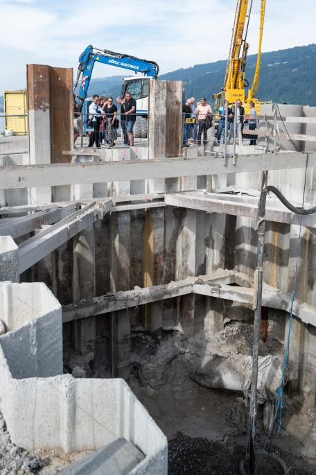 Bild: Die Stadtwerke Bregenz errichten beim neuen Seehallenbad ein Anergienetz mit Seewassernutzung