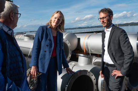 Bild: LR Zadra besuchte mit der baden-württembergischen Energieministerin Thekla Walker die Seethermie-Baustelle am Bodensee