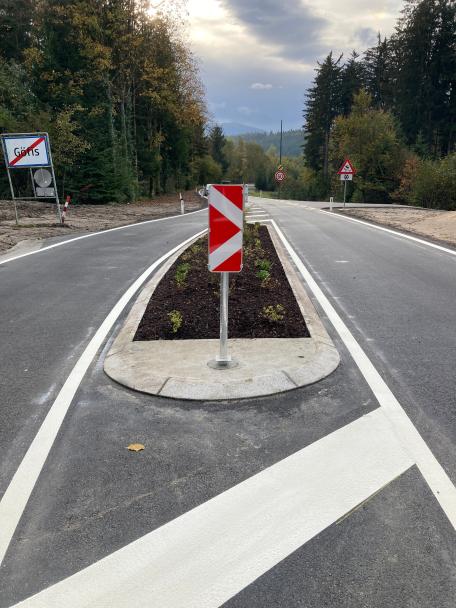 Bild: Rund zwei Wochen früher als geplant konnte die L 66 zwischen Feldkirch und Göfis wieder für den Verkehr frei gegeben werden.