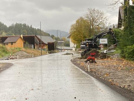 Bild:  Rund zwei Wochen früher als geplant konnte die L 66 zwischen Feldkirch und Göfis wieder für den Verkehr frei gegeben werden.