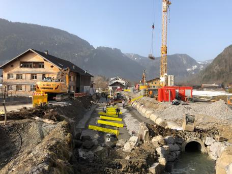 Bild: Der Dorfbach in Bezau wurde aufgeweitet, die Abflusskapazität erhöht