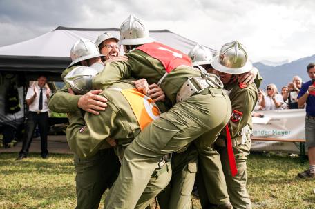 Bild: Die Gruppe „Ludesch 1“ bejubelt den Sieg