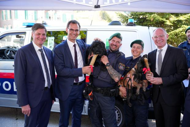 Abschluss- und Angelobungsfeier neuer Polizeikräfte in Alberschwende